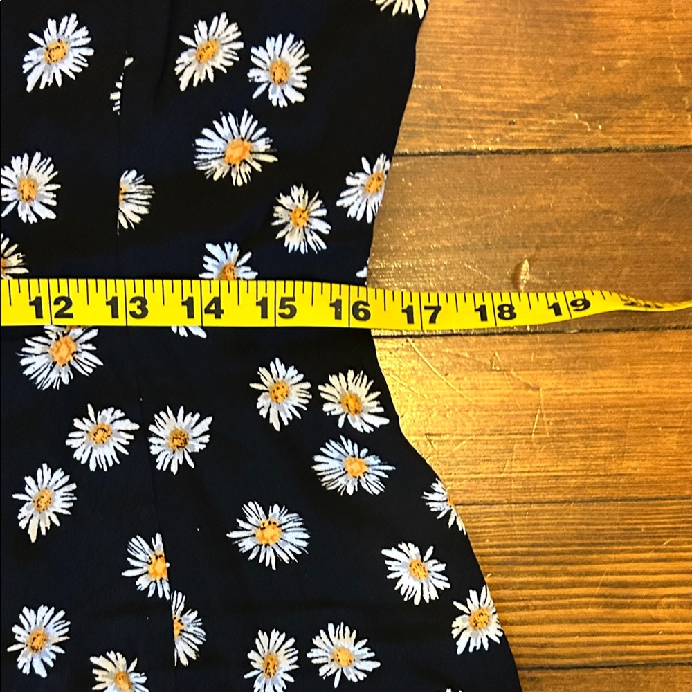 Calvin Klein Jeans Black Daisy Print Spaghetti Strap Dress - Size L, NWOT - Picture 12 of 14